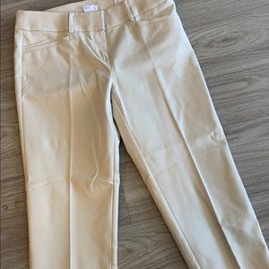 Loft Cropped Pant Size 4 Beige NWT